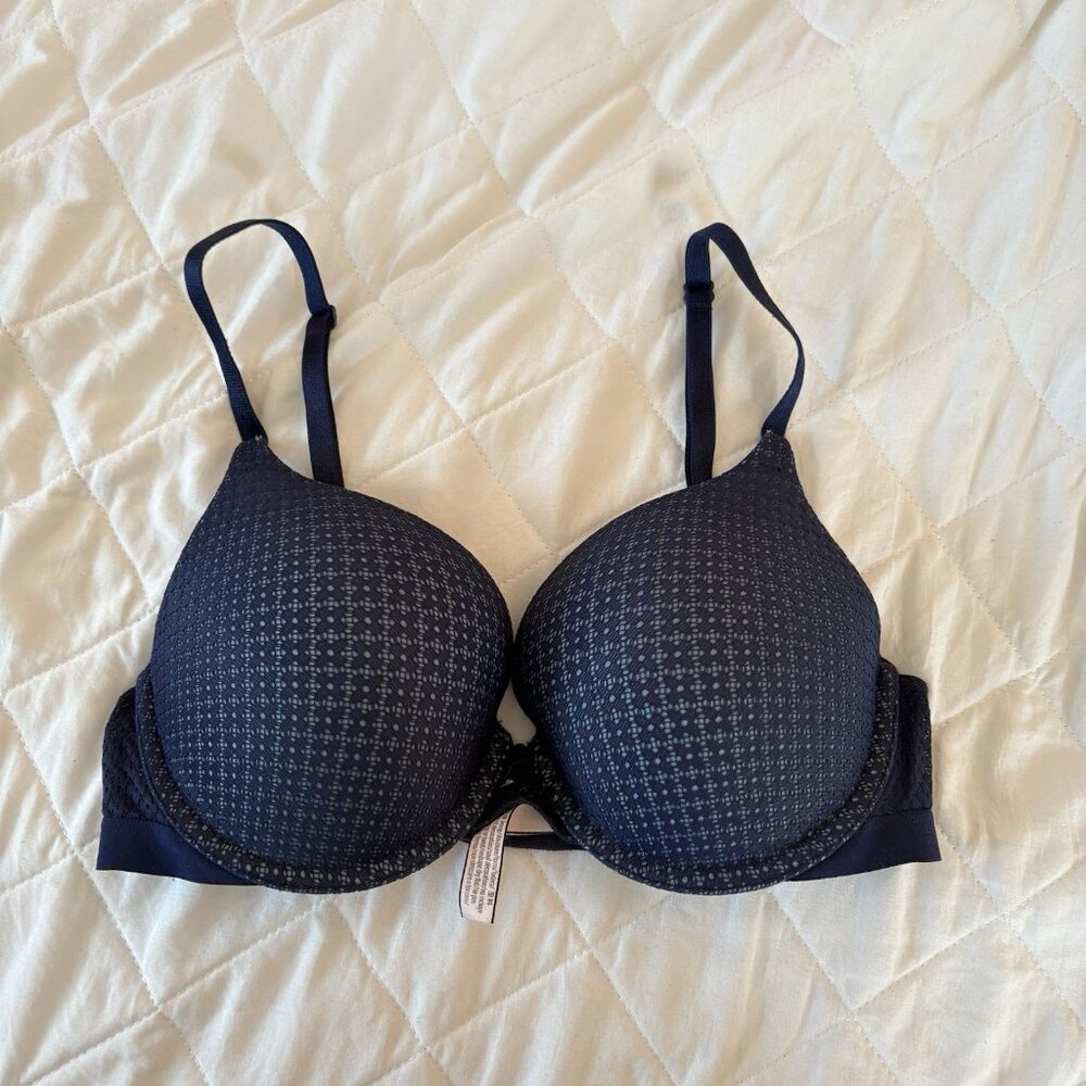 Victorias Secret Perfect Shape Bra 32D Underwire Blue Floral Lace VS Logo Lined